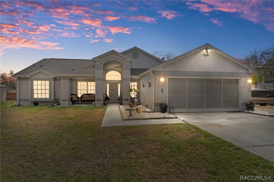 907 Pineaire Street Inverness, FL 34452 - Photo 1 of 57
