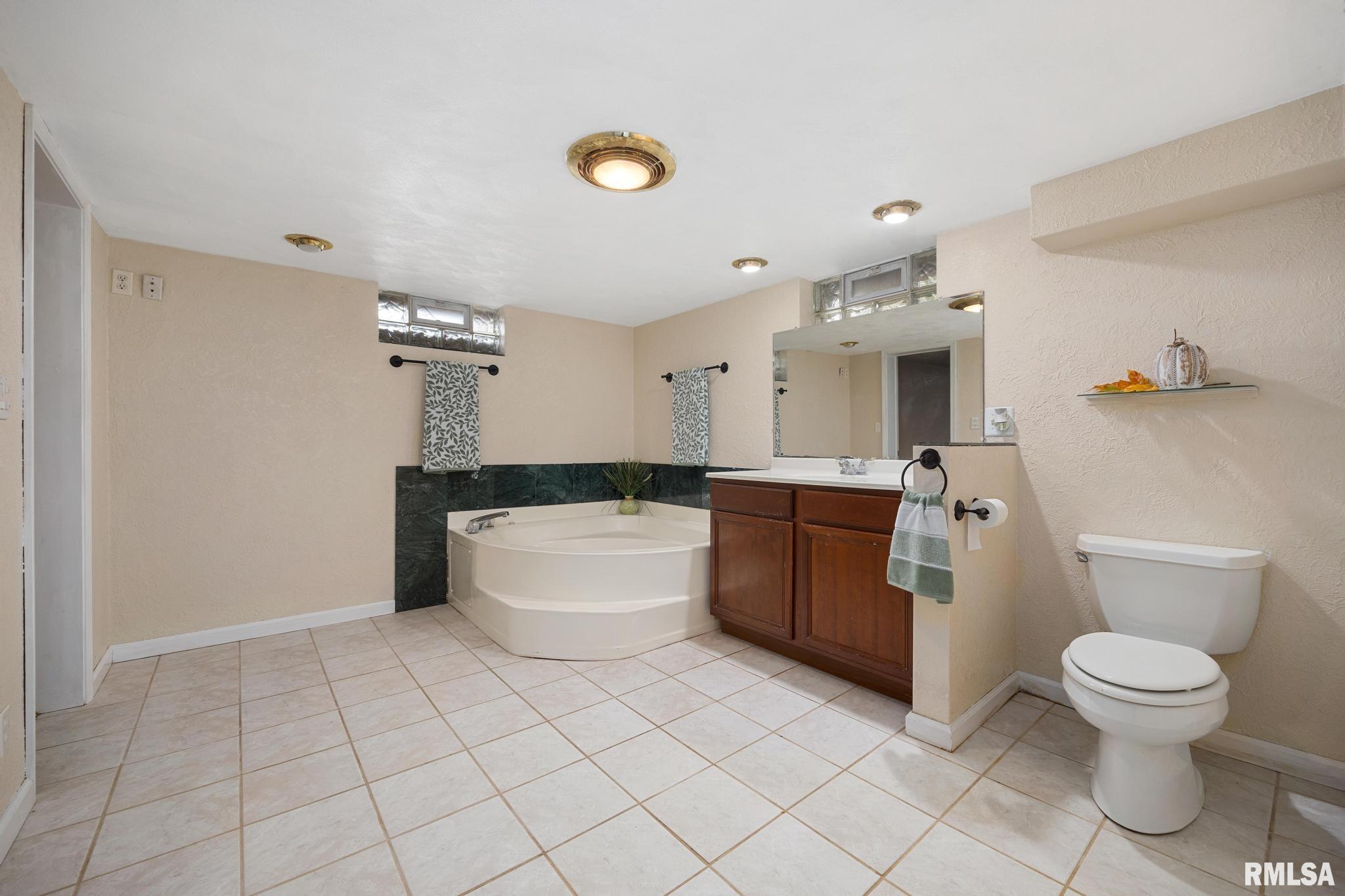 359 Old Germantown Road Metamora, IL 61548 - Photo 21 of 33