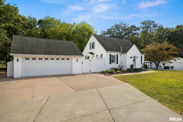 $229,990 | 359 Old Germantown Road, Metamora, IL 61548