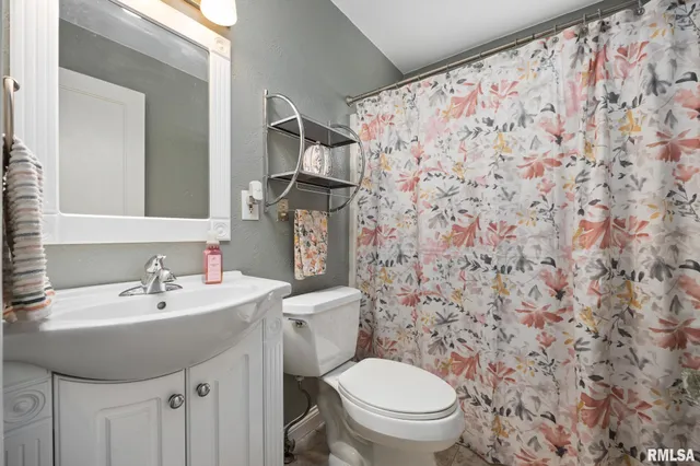 $229,990 | 359 Old Germantown Road, Metamora, IL 61548