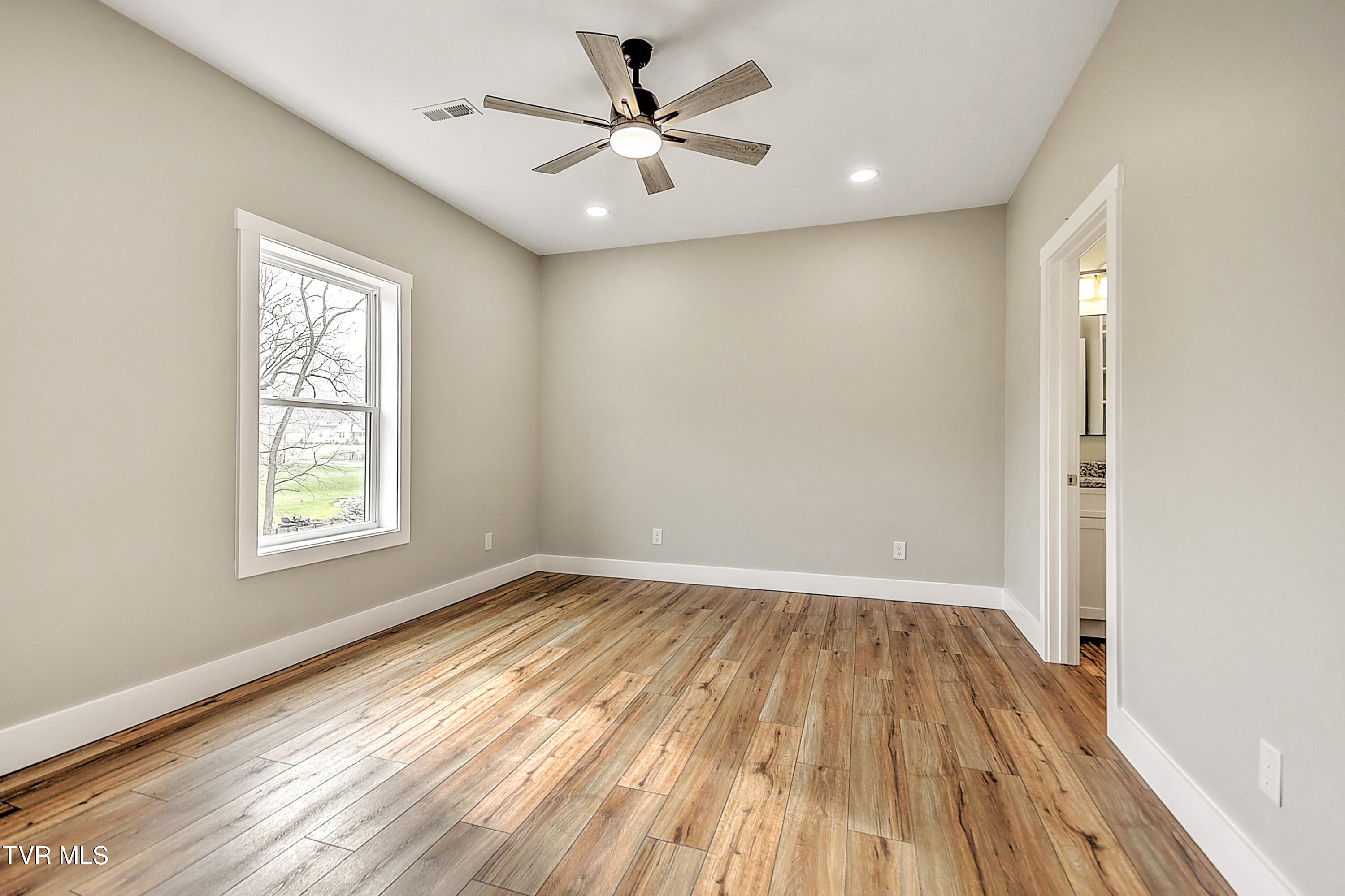 1797 Rock Springs Road Kingsport, TN 37664 - Photo 27 of 39 1805 Rock Springs Rd TV#2-41 (1)