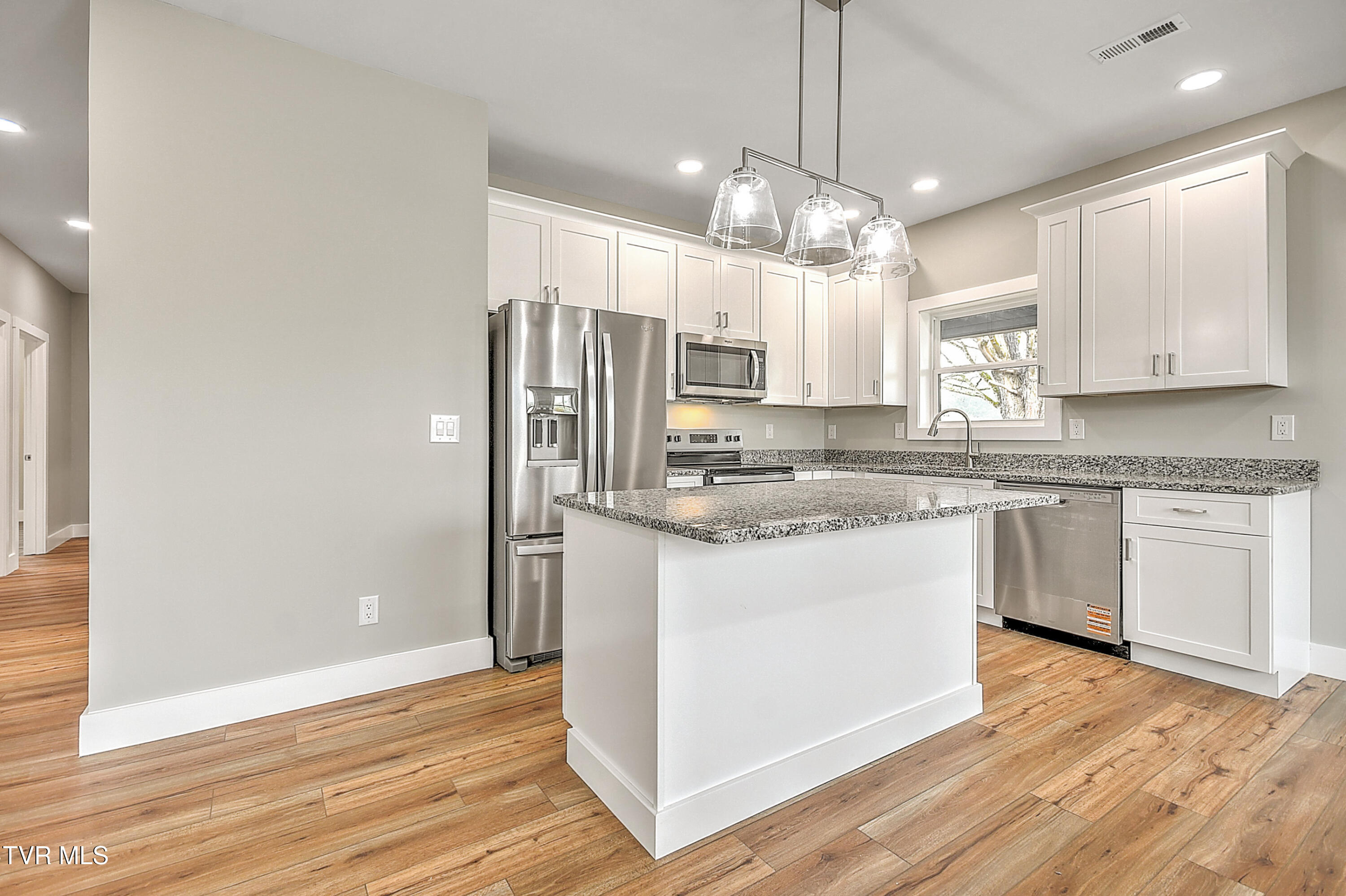 1797 Rock Springs Road Kingsport, TN 37664 - Photo 3 of 39 1805 Rock Springs Rd TV#2-15