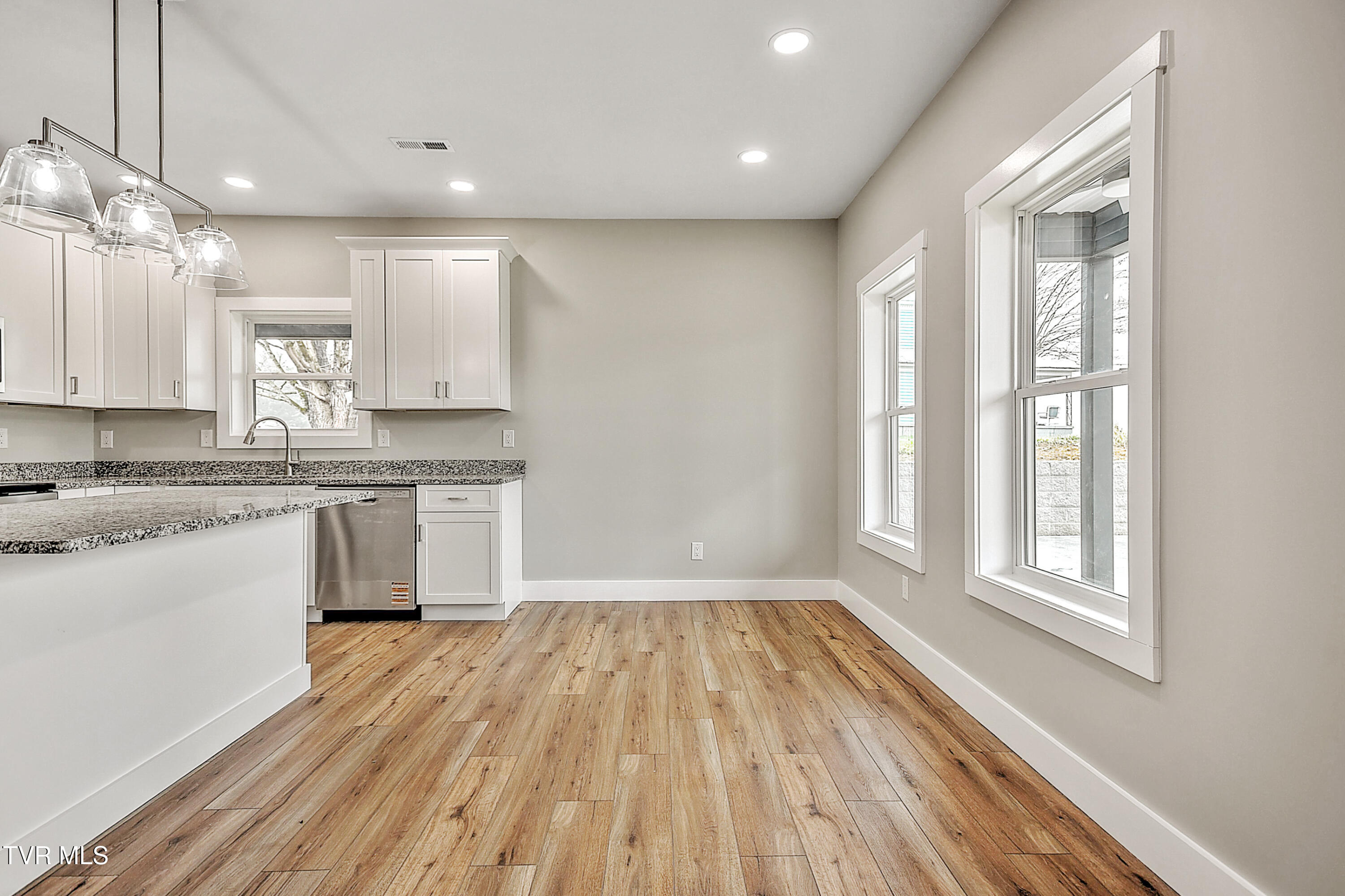 1797 Rock Springs Road Kingsport, TN 37664 - Photo 6 of 39 1805 Rock Springs Rd TV#2-13