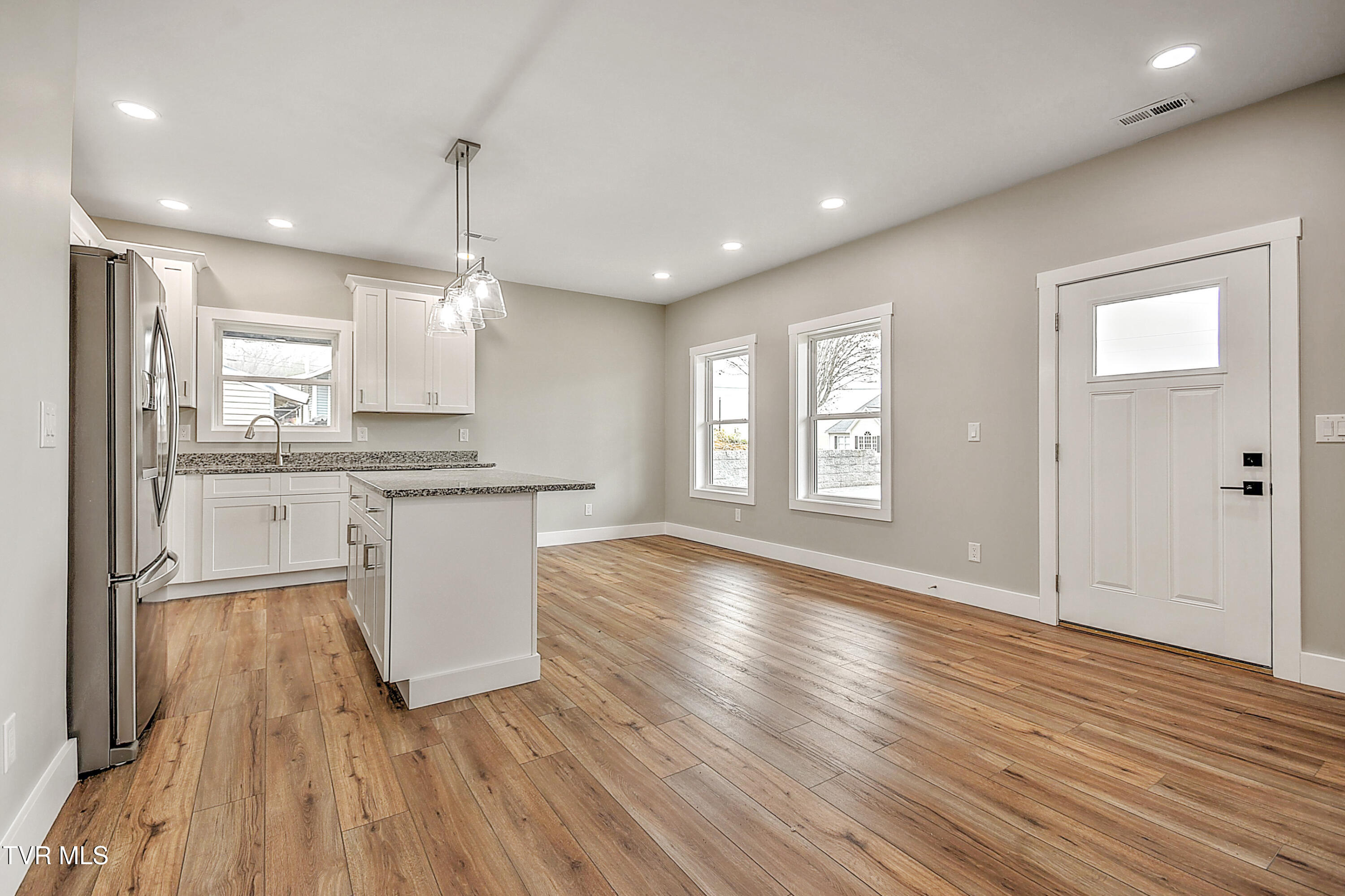 1797 Rock Springs Road Kingsport, TN 37664 - Photo 10 of 39 1805 Rock Springs Rd TV#2-12