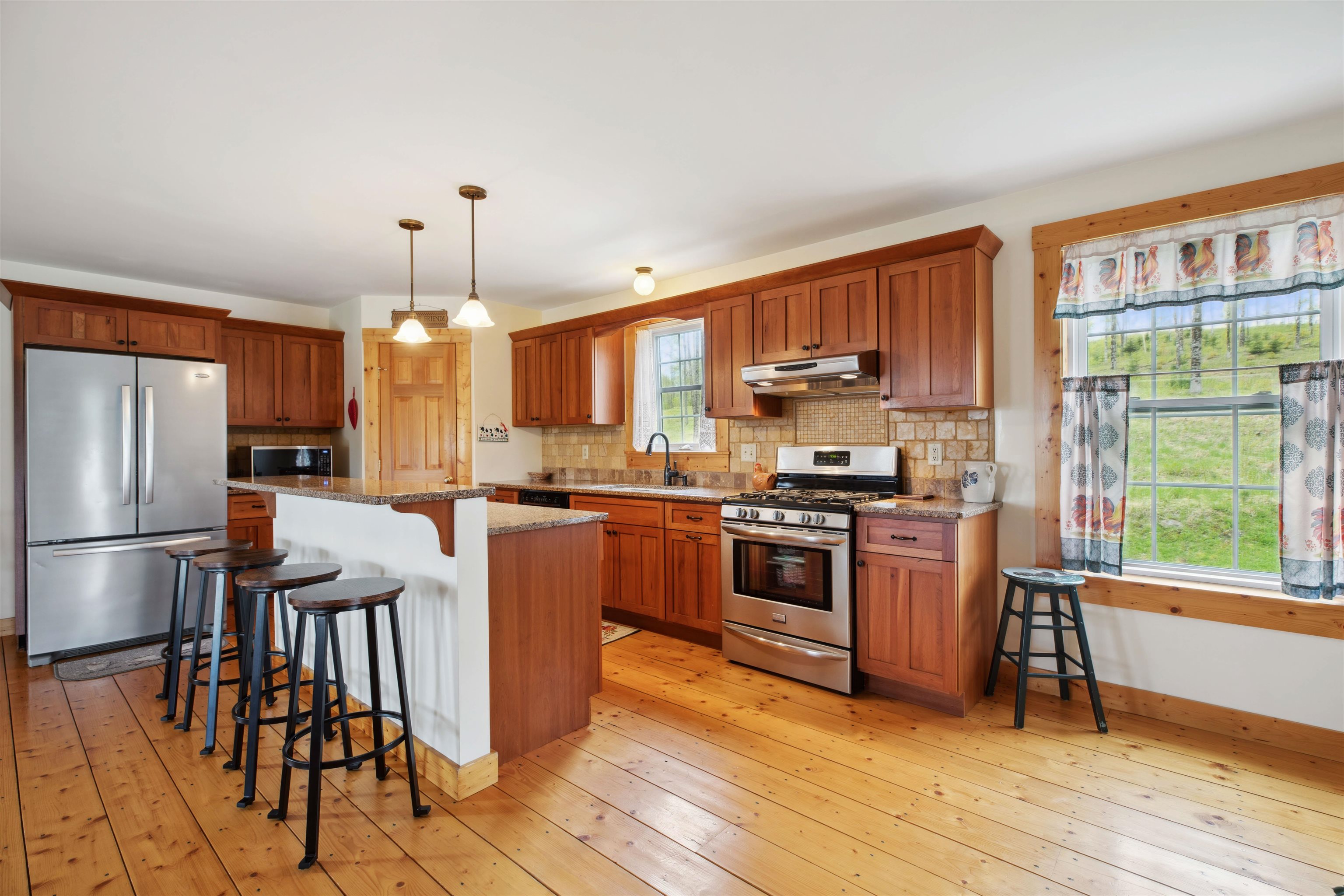 884 Leroux Road Wheelock, VT 05851 - Photo 6 of 44