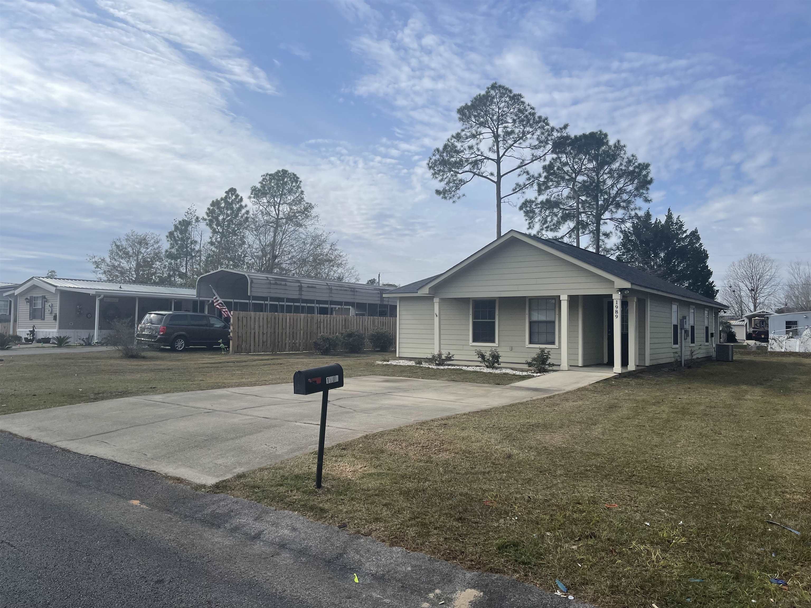 1989 Ridgewood Drive South Lillian, AL 36549 - Photo 2 of 26