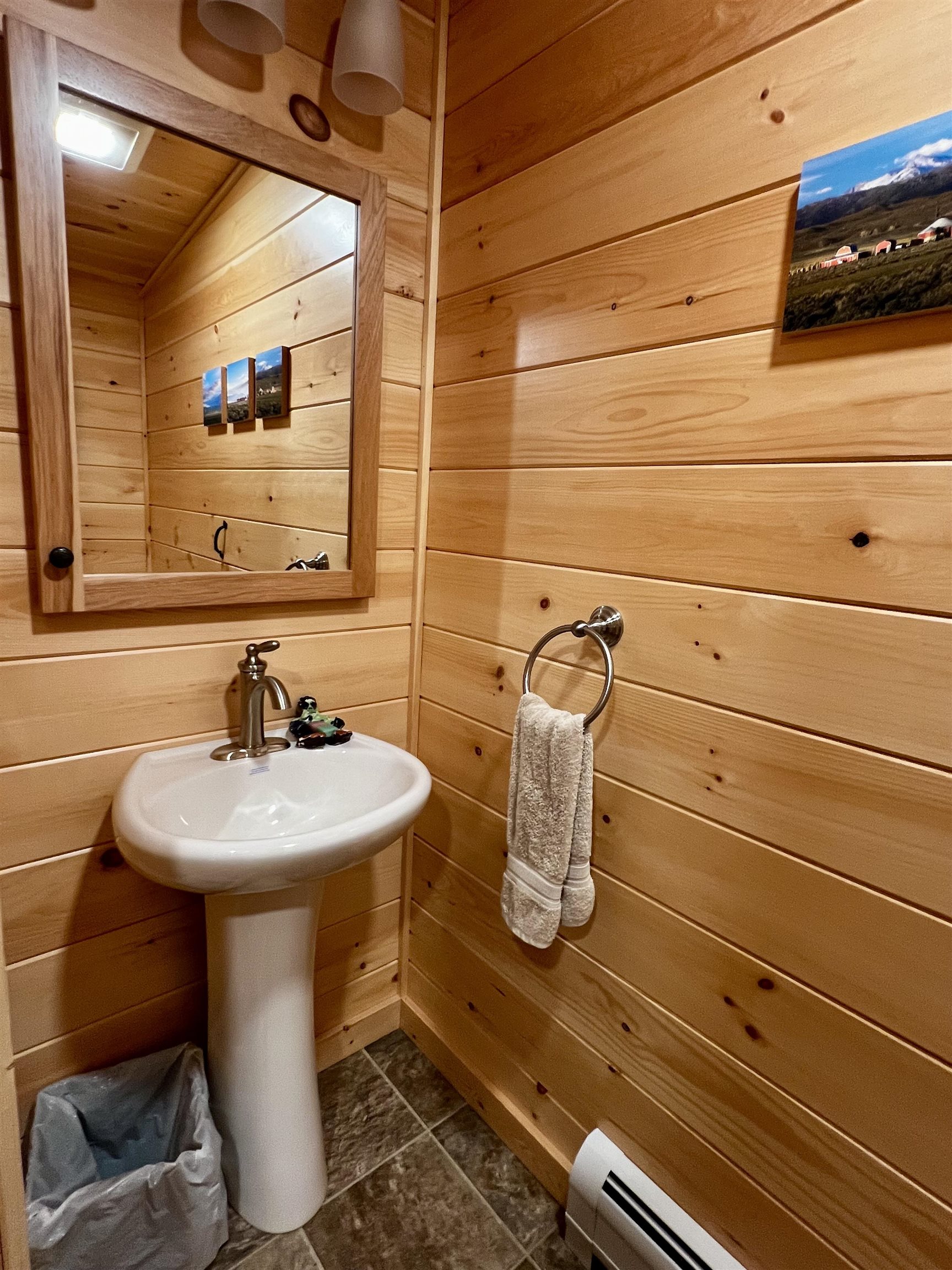 2243 West Lake Road Poultney, VT 05774 - Photo 12 of 49