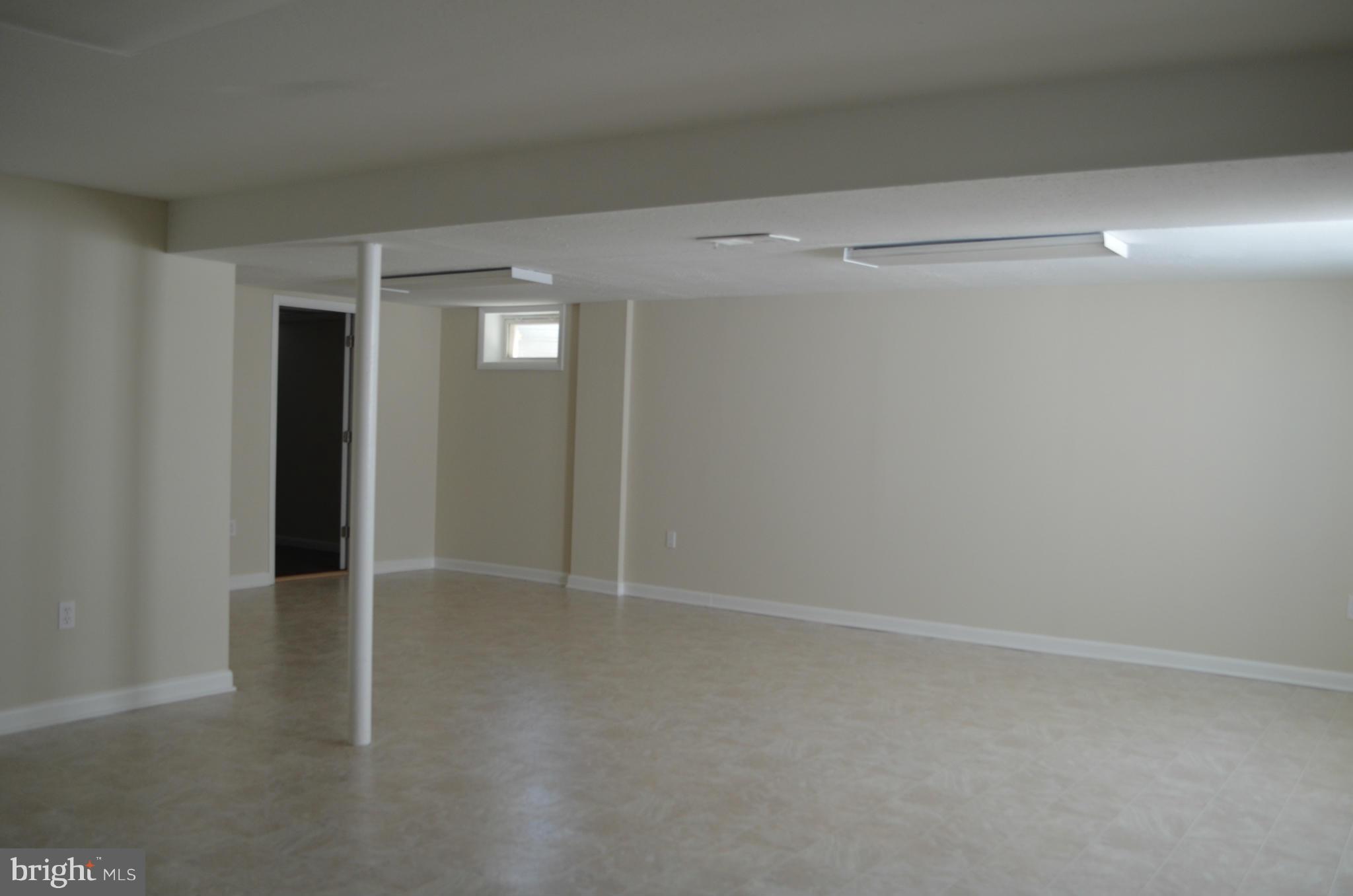 6101 Collinsway Road Catonsville, MD 21228 - Photo 11 of 17 Basement