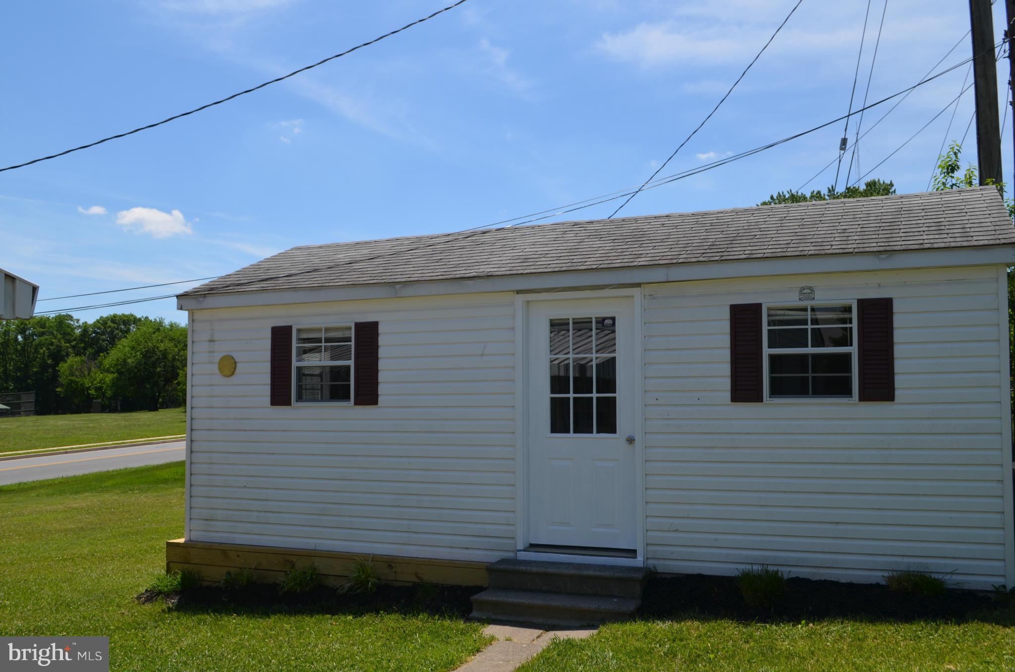 6101 Collinsway Road Catonsville, MD 21228 - Photo 14 of 17 Storage House