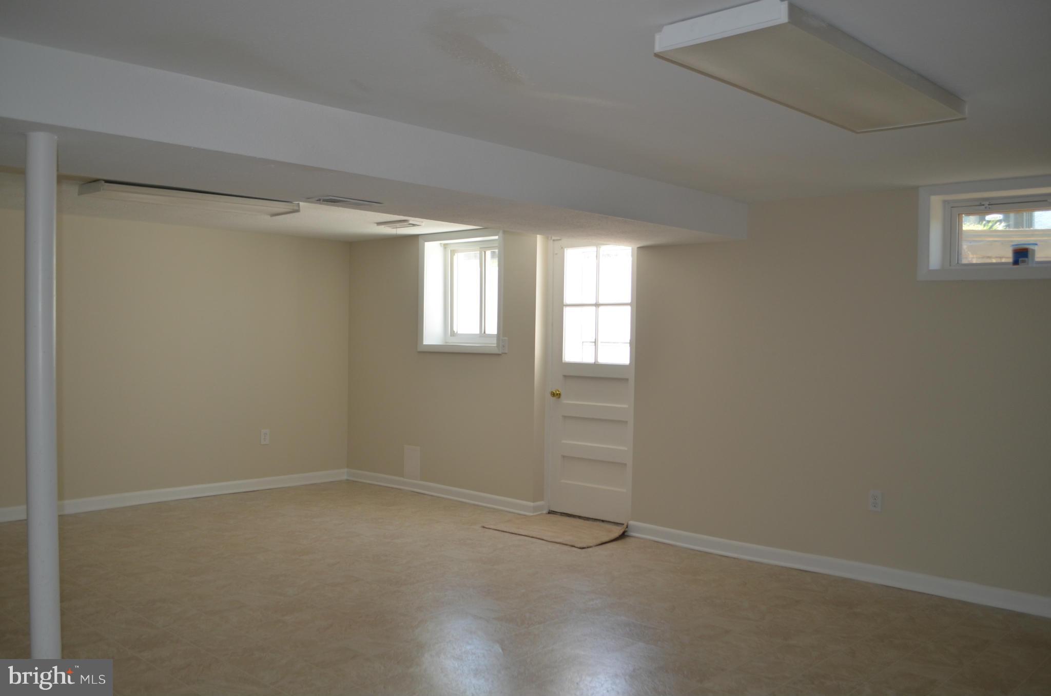 6101 Collinsway Road Catonsville, MD 21228 - Photo 10 of 17 Basement