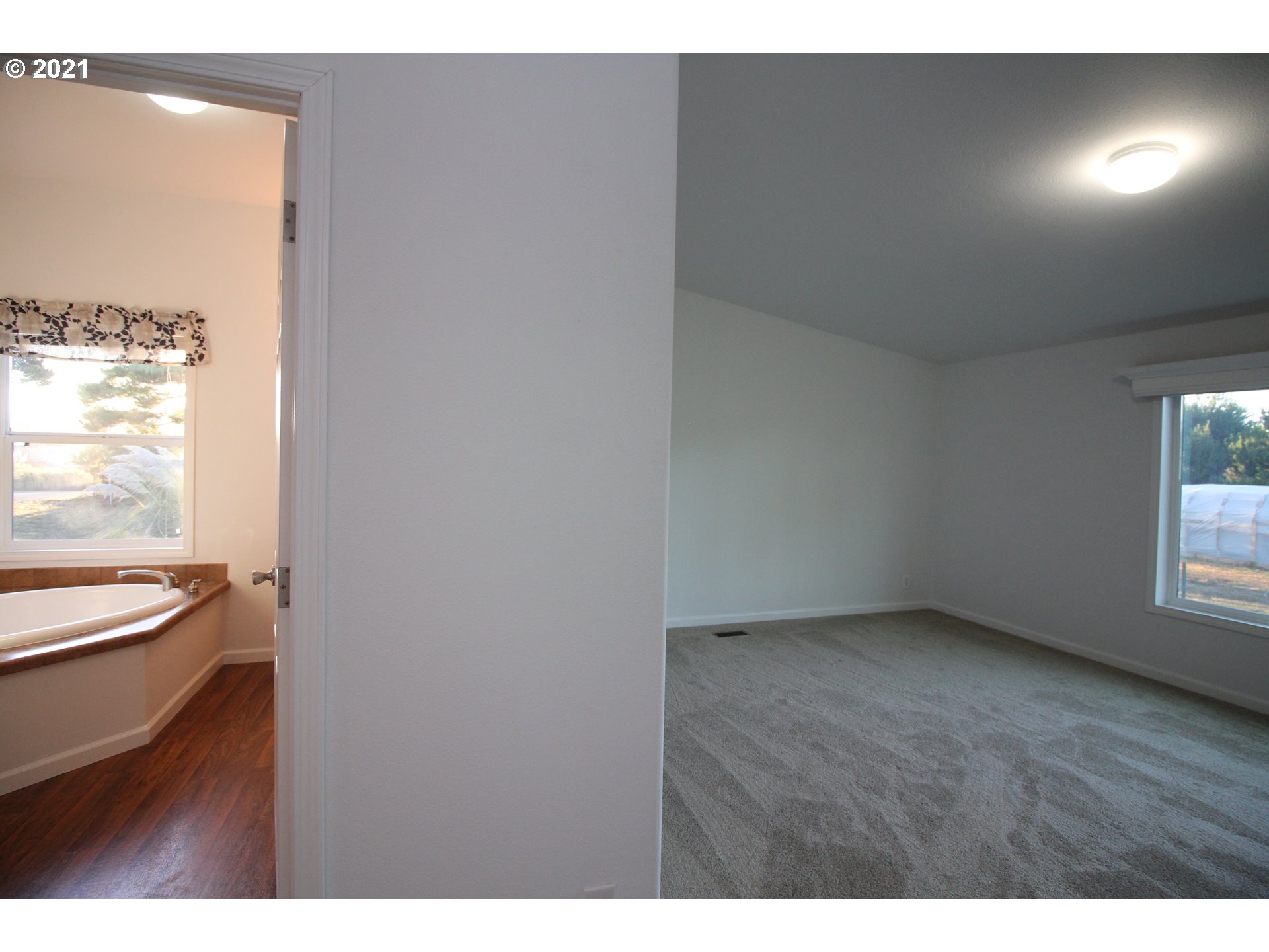 54771 Franklin Road Bandon, OR 97411 - Photo 14 of 19 Gallery Image 14