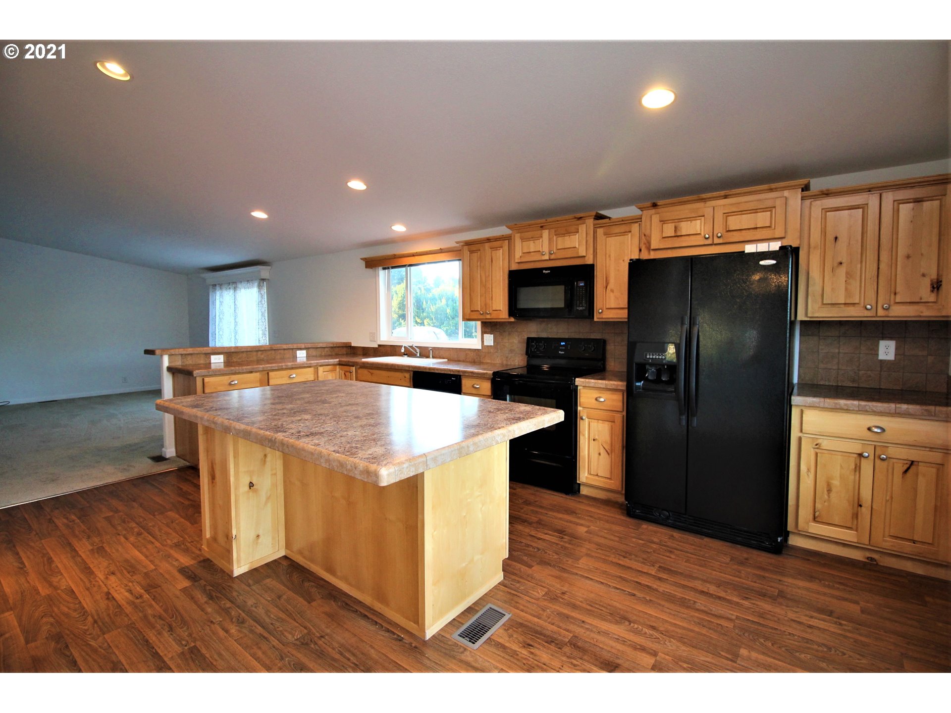 54771 Franklin Road Bandon, OR 97411 - Photo 7 of 19 Gallery Image 7