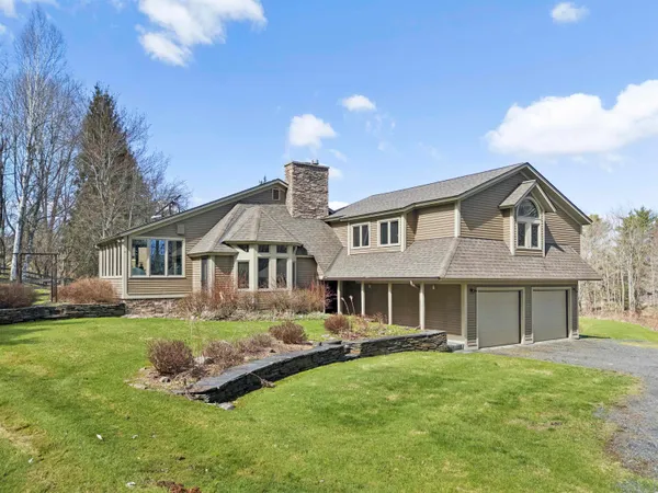 $1,650,000 | 108 North Hill Road, Stowe, VT 05672