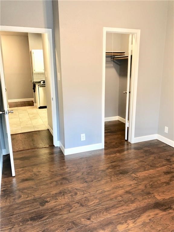 2414 Longview Street, Unit 303 Austin, TX 78705 - Photo 18 of 28