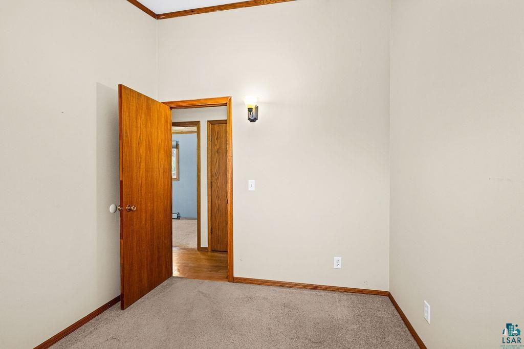 6086 Seville Road Duluth, MN 55811 - Photo 18 of 38