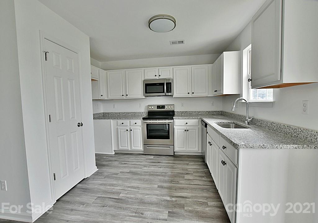 4149 Pennington Road Rock Hill, SC 29732 - Photo 7 of 26 Gallery Image 7