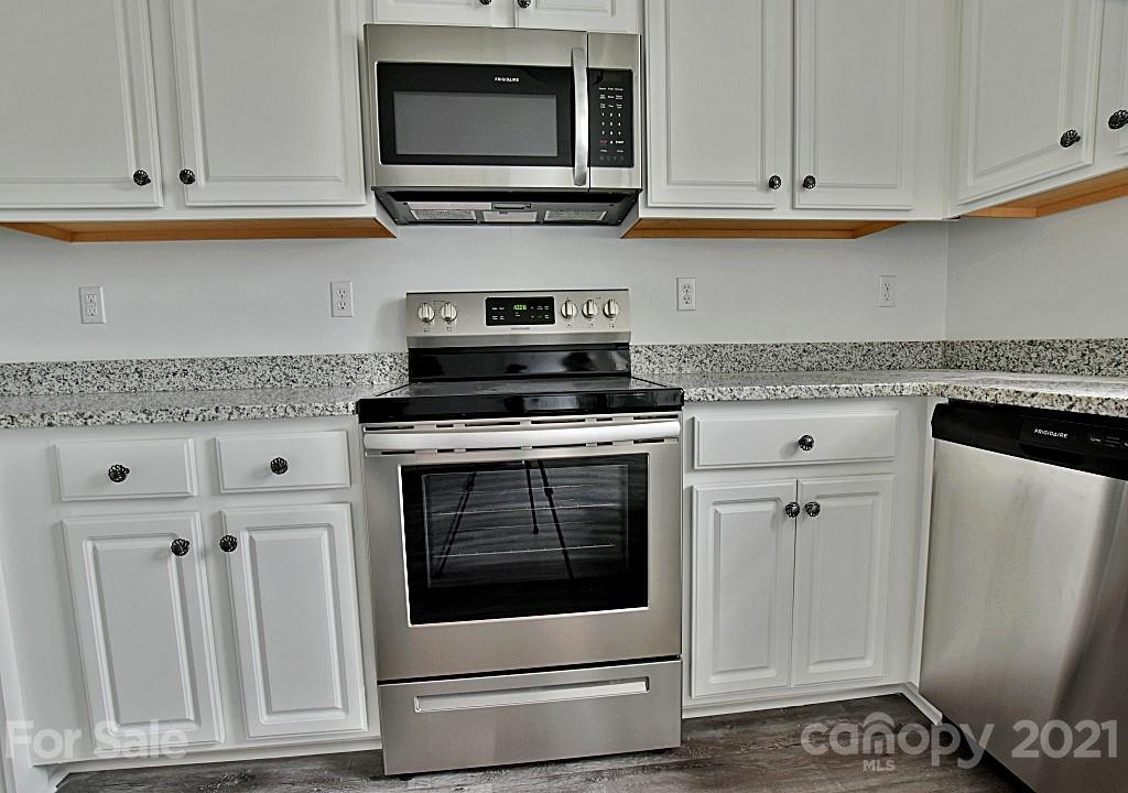 4149 Pennington Road Rock Hill, SC 29732 - Photo 9 of 26 Gallery Image 9