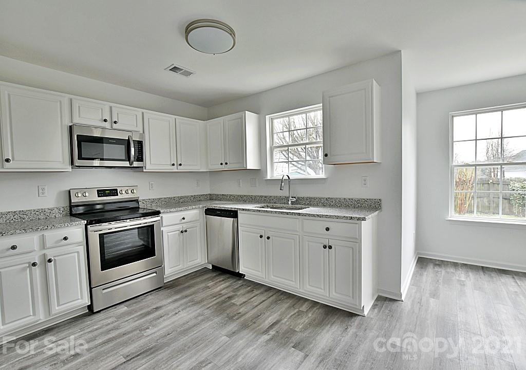 4149 Pennington Road Rock Hill, SC 29732 - Photo 10 of 26 Gallery Image 10