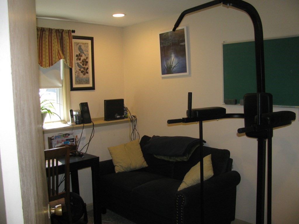 18 Maple Road Randolph, MA 02368 - Photo 16 of 24 Gallery Image 16