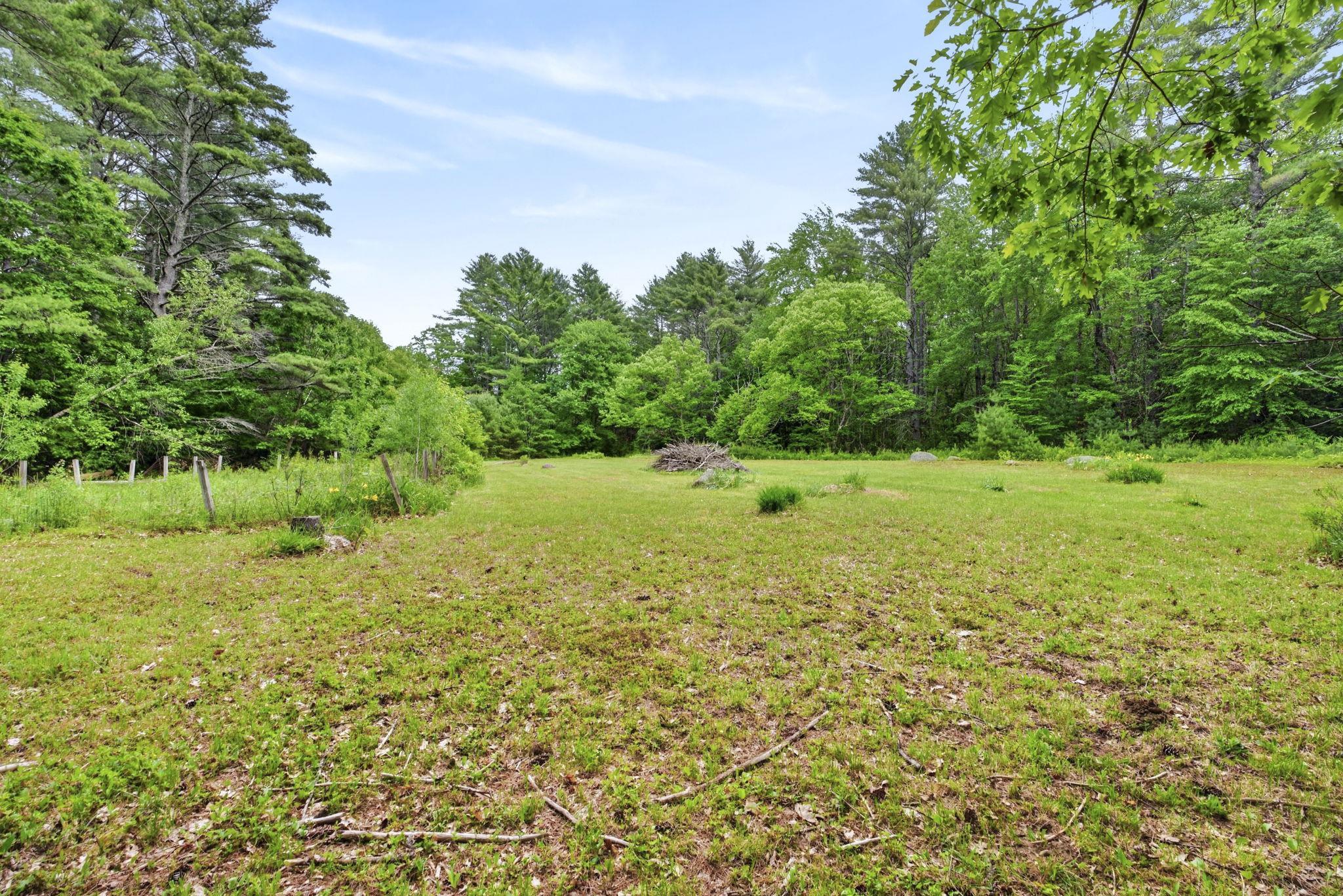 173 N Road Deering, NH 03244 - Photo 48 of 58