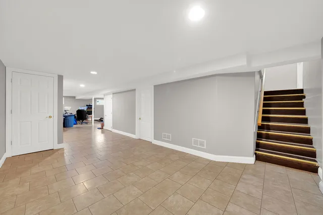 $440,000 | 7435 West 74th Street, Bridgeview, IL 60455