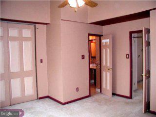 20 Flintlock Lane Wayne, PA 19087 - Photo 2 of 4 Gallery Image 2