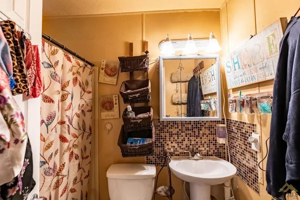 $65,900 | Undisclosed Address, Bakersfield, CA 93306