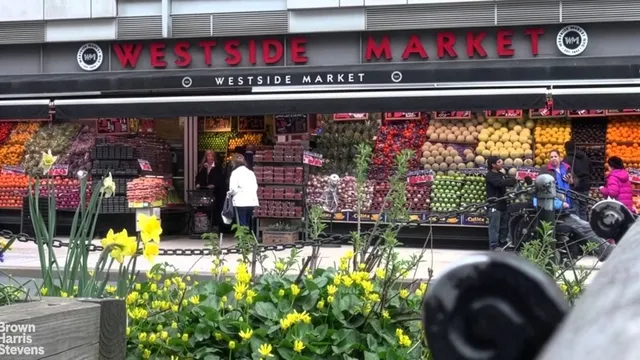 a view of street with sitting area