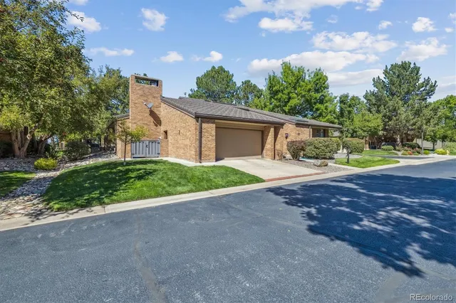 $750,000 | 2777 South Elmira Street, Unit 10, Denver, CO 80231