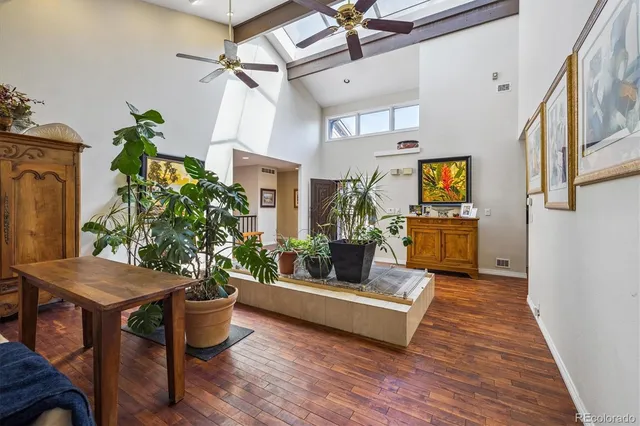 a view of a dining room and livingroom view