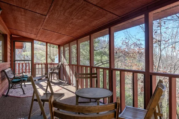 $324,500 | 97 Sourwood Hollow, Murphy, NC 28906