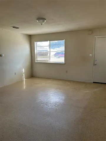 $1,400 | 1517 Coral Cut Off, Pelican Bay, TX 76020