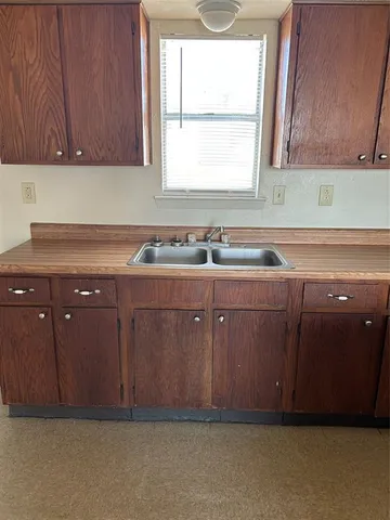 $1,400 | 1517 Coral Cut Off, Pelican Bay, TX 76020