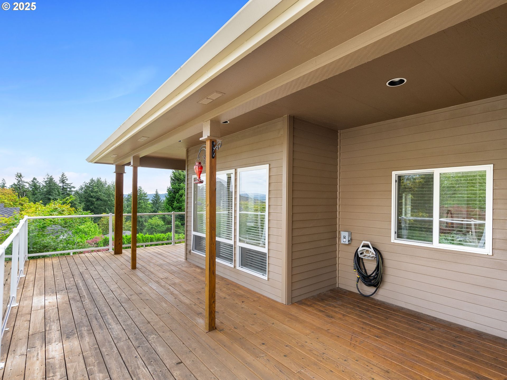 12887 Southwest Ridgefield Lane Portland, OR 97223 - Photo 17 of 45 Gallery Image 17