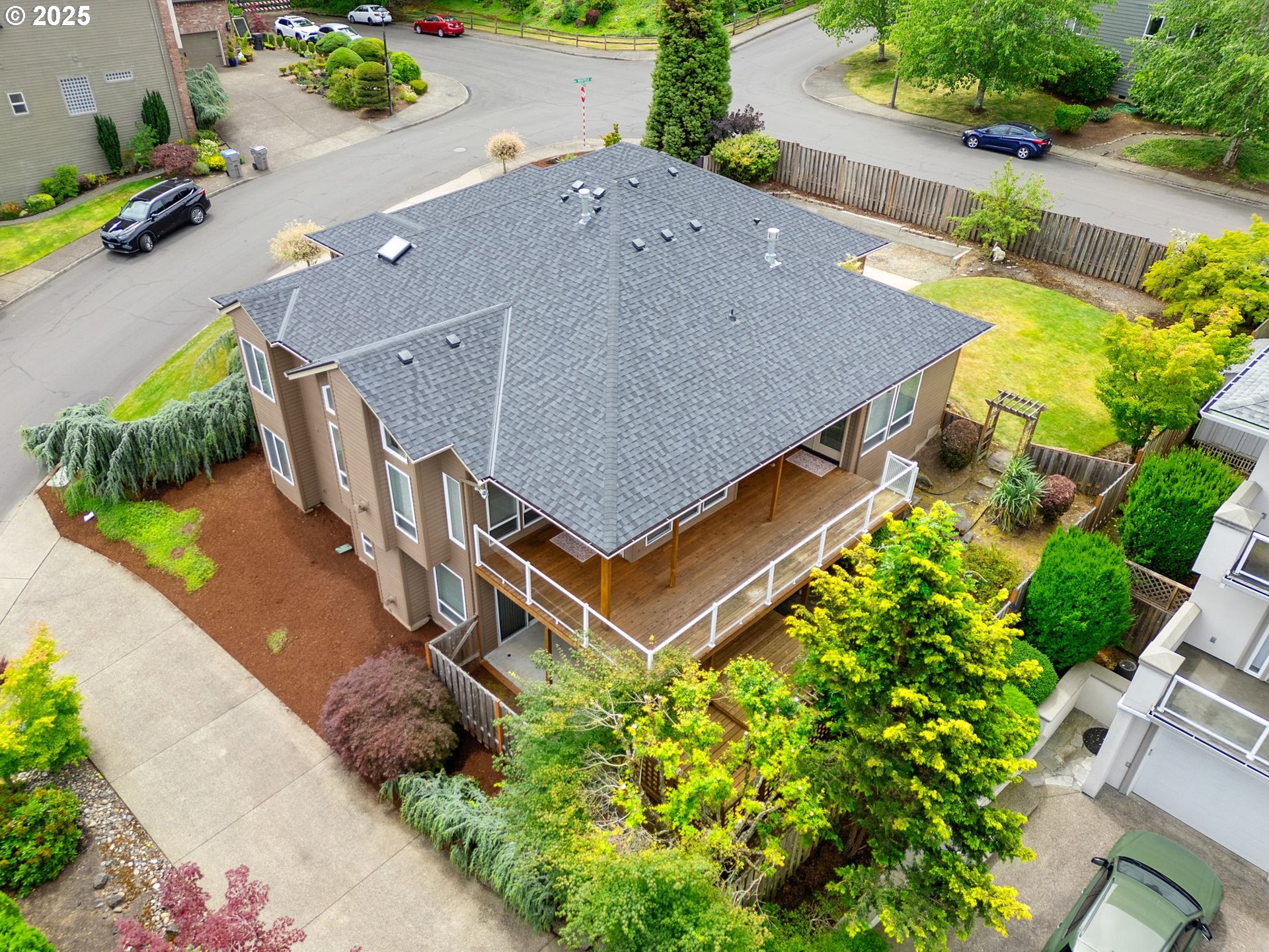 12887 Southwest Ridgefield Lane Portland, OR 97223 - Photo 44 of 45 Gallery Image 44