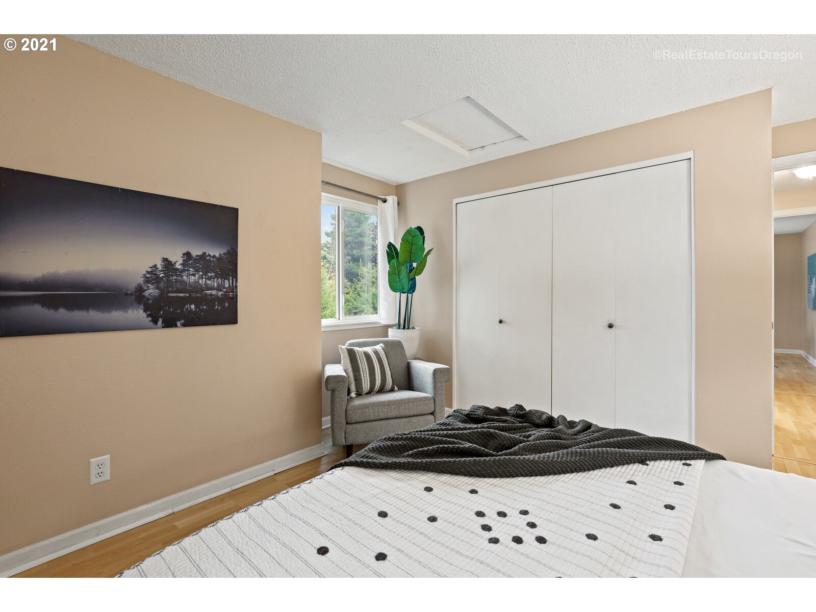 5160 Southwest 180th Avenue, Unit 2 Beaverton, OR 97078 - Photo 25 of 32