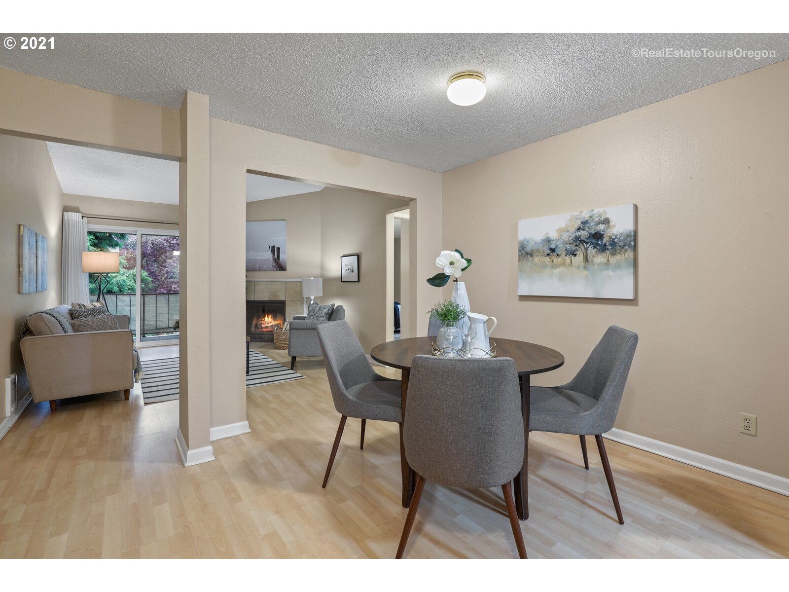 5160 Southwest 180th Avenue, Unit 2 Beaverton, OR 97078 - Photo 6 of 32