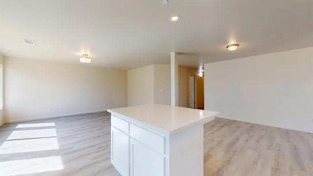 $589,950 | 5636 Landon Lane, Riverbank, CA 95367