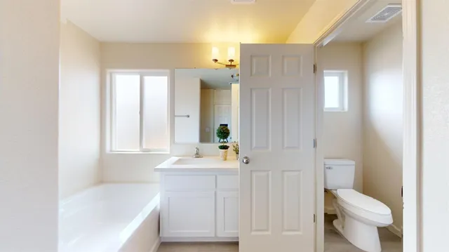 $589,950 | 5636 Landon Lane, Riverbank, CA 95367