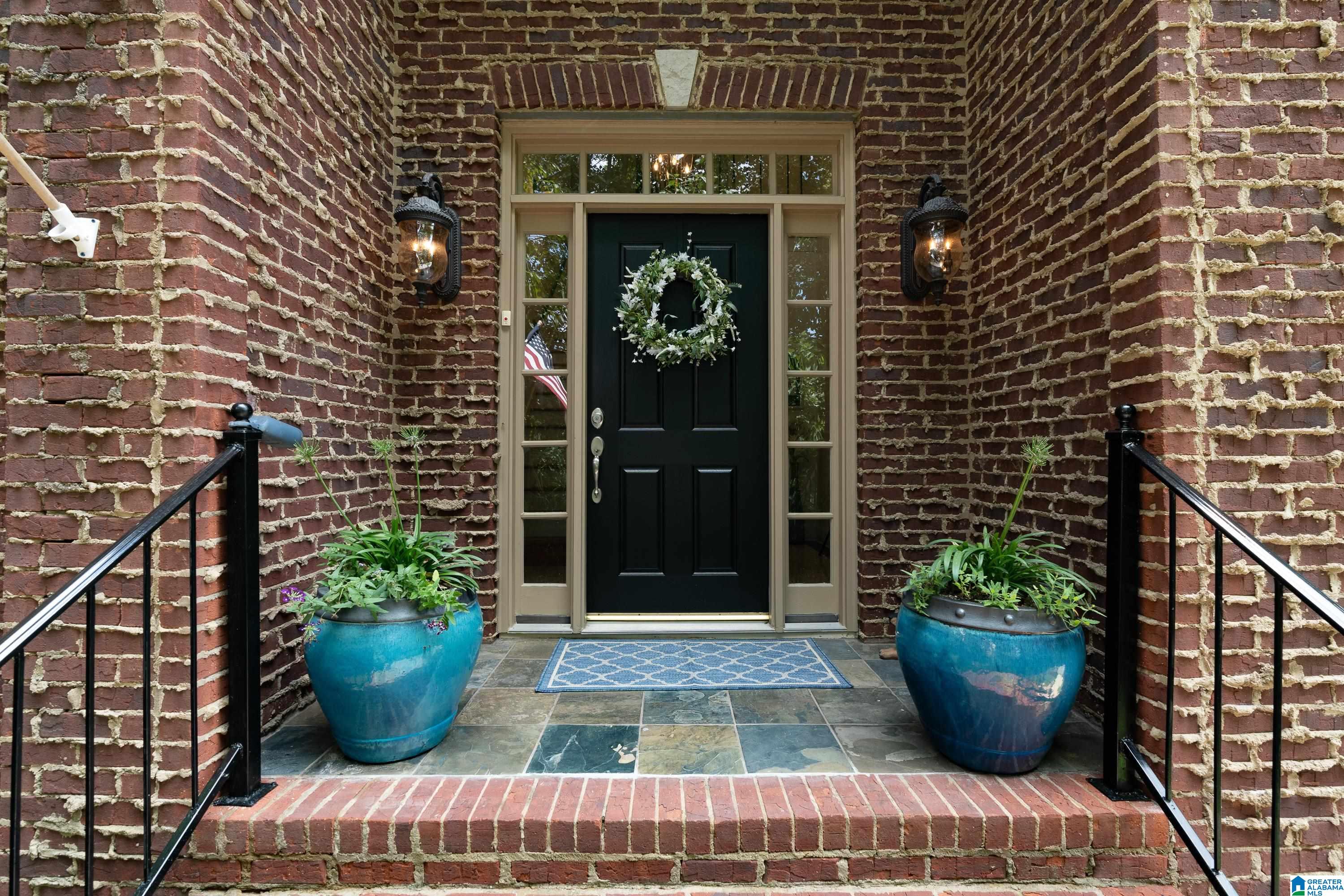 160 Weatherly Way Pelham, AL 35124 - Photo 2 of 53