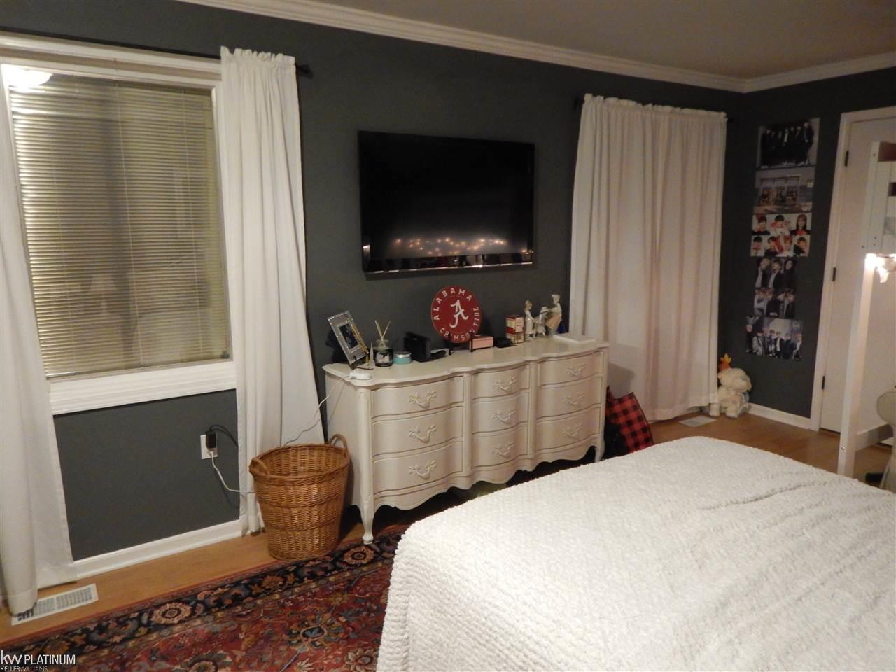 8488 McKinley Road Algonac, MI 48001 - Photo 35 of 52 31338898-34.JPG