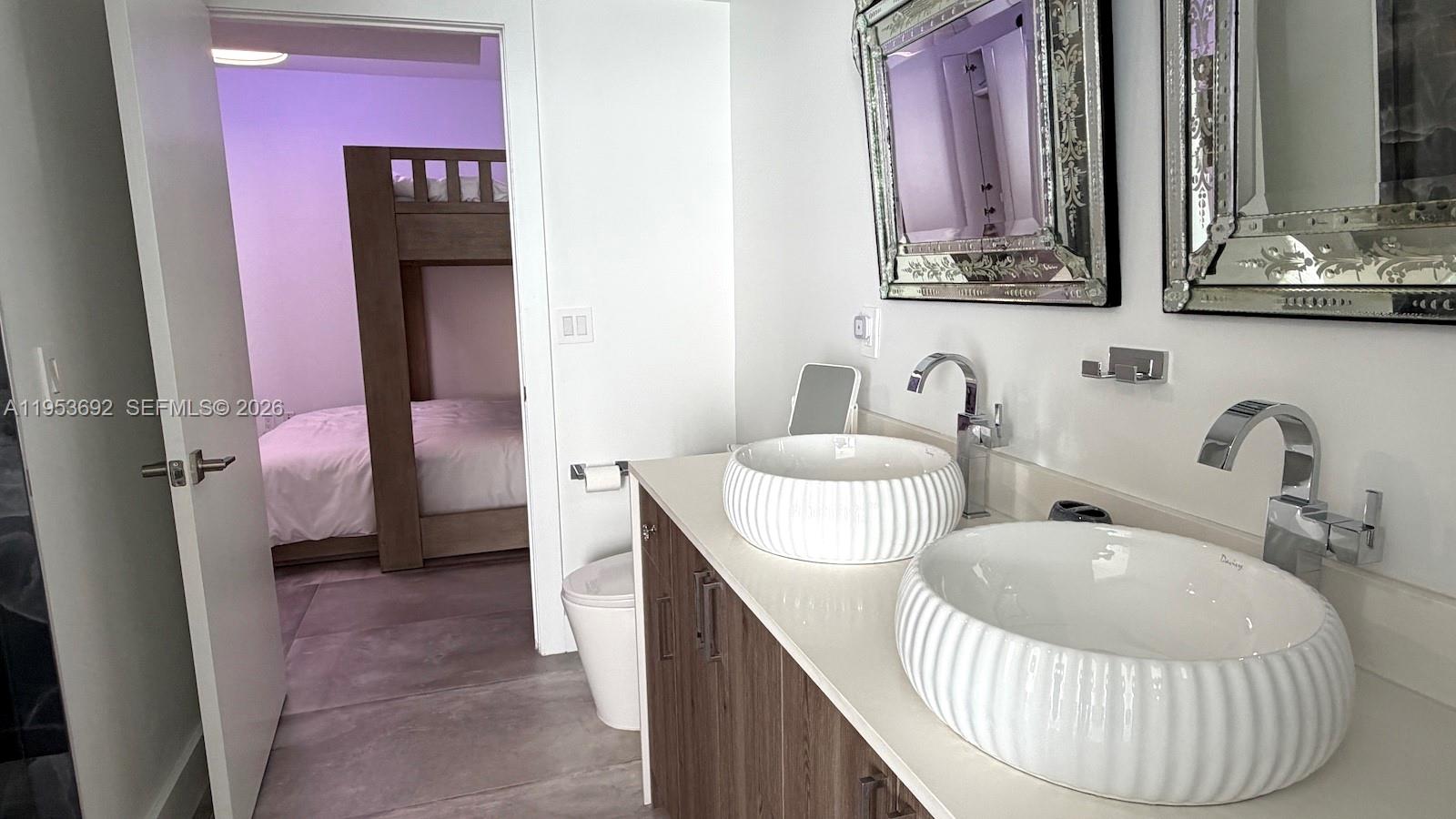 465 Brickell Avenue, Unit 5603 Miami, FL 33131 - Photo 15 of 29