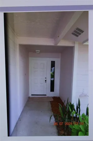 $1,695 | 4407 Pine Meadow Court, Tampa, FL 33618