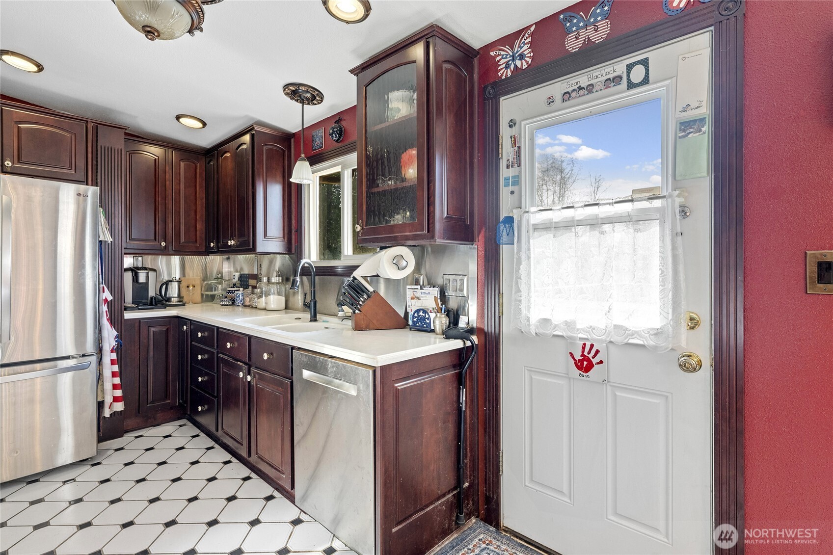 24661 Southeast 224th Street Maple Valley, WA 98038 - Photo 17 of 35