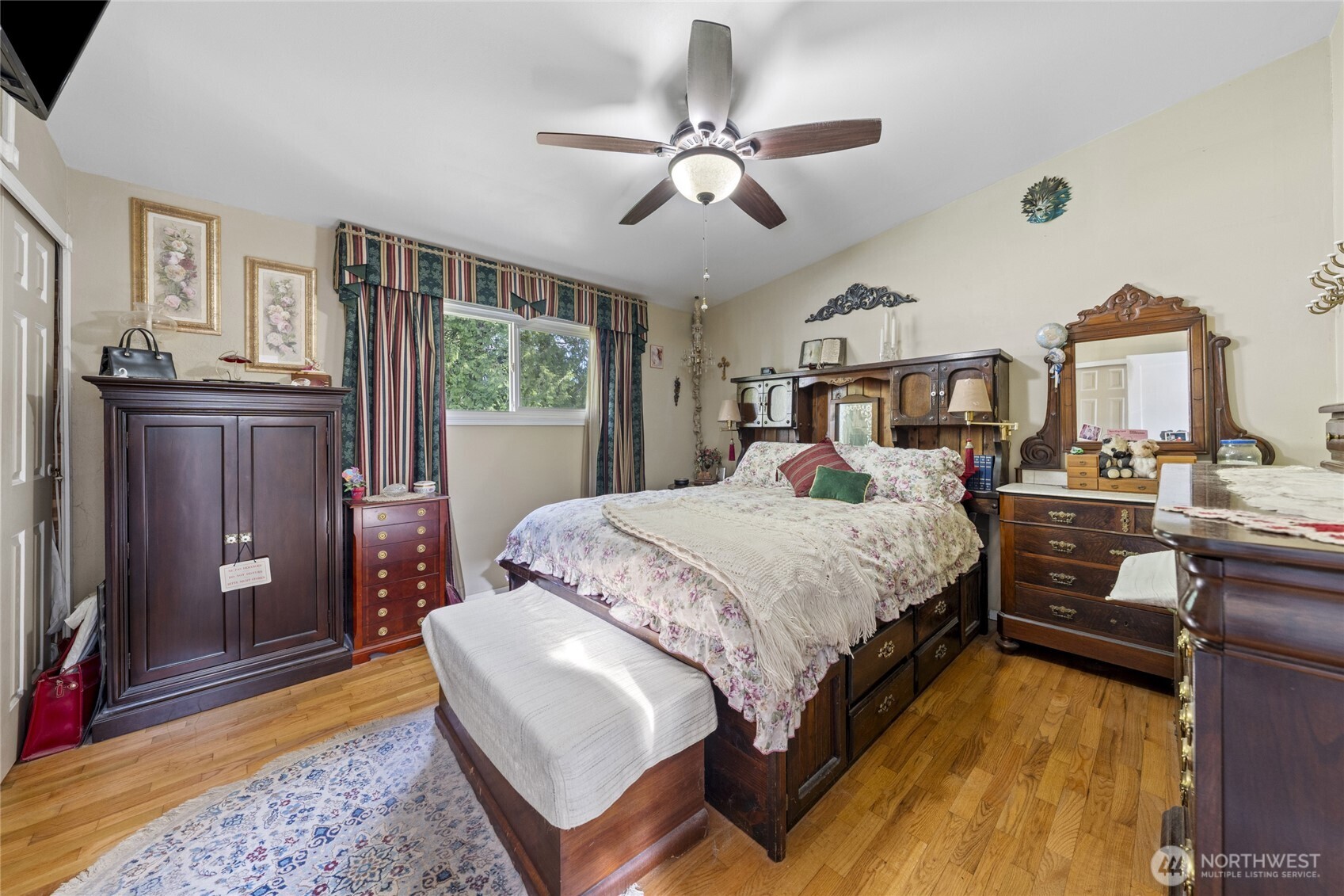 24661 Southeast 224th Street Maple Valley, WA 98038 - Photo 19 of 35