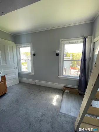 $990 | 51 Broad Street, Norwich, CT 06360