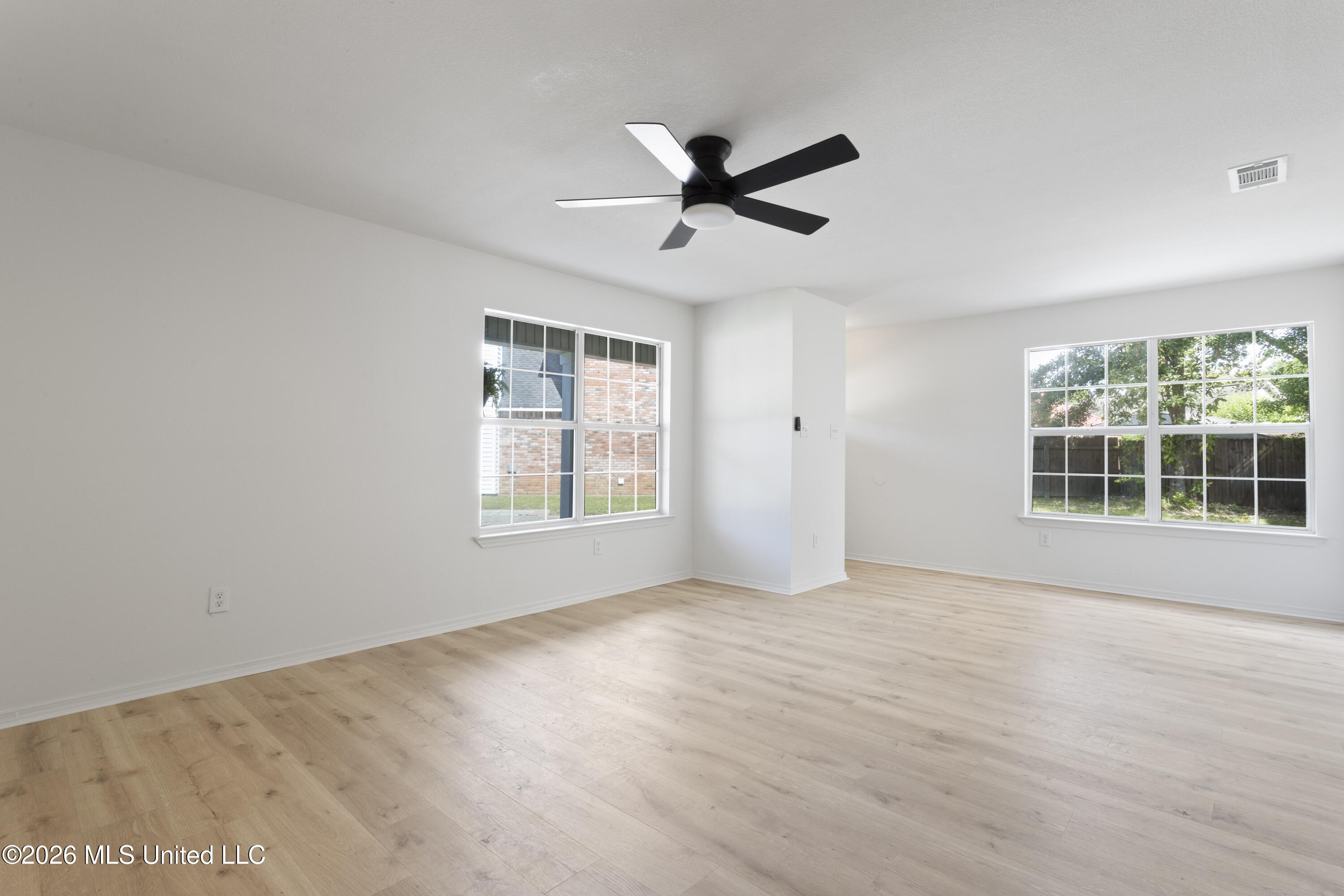 4496 Magnolia Cove East D'Iberville, MS 39540 - Photo 8 of 27 00008
