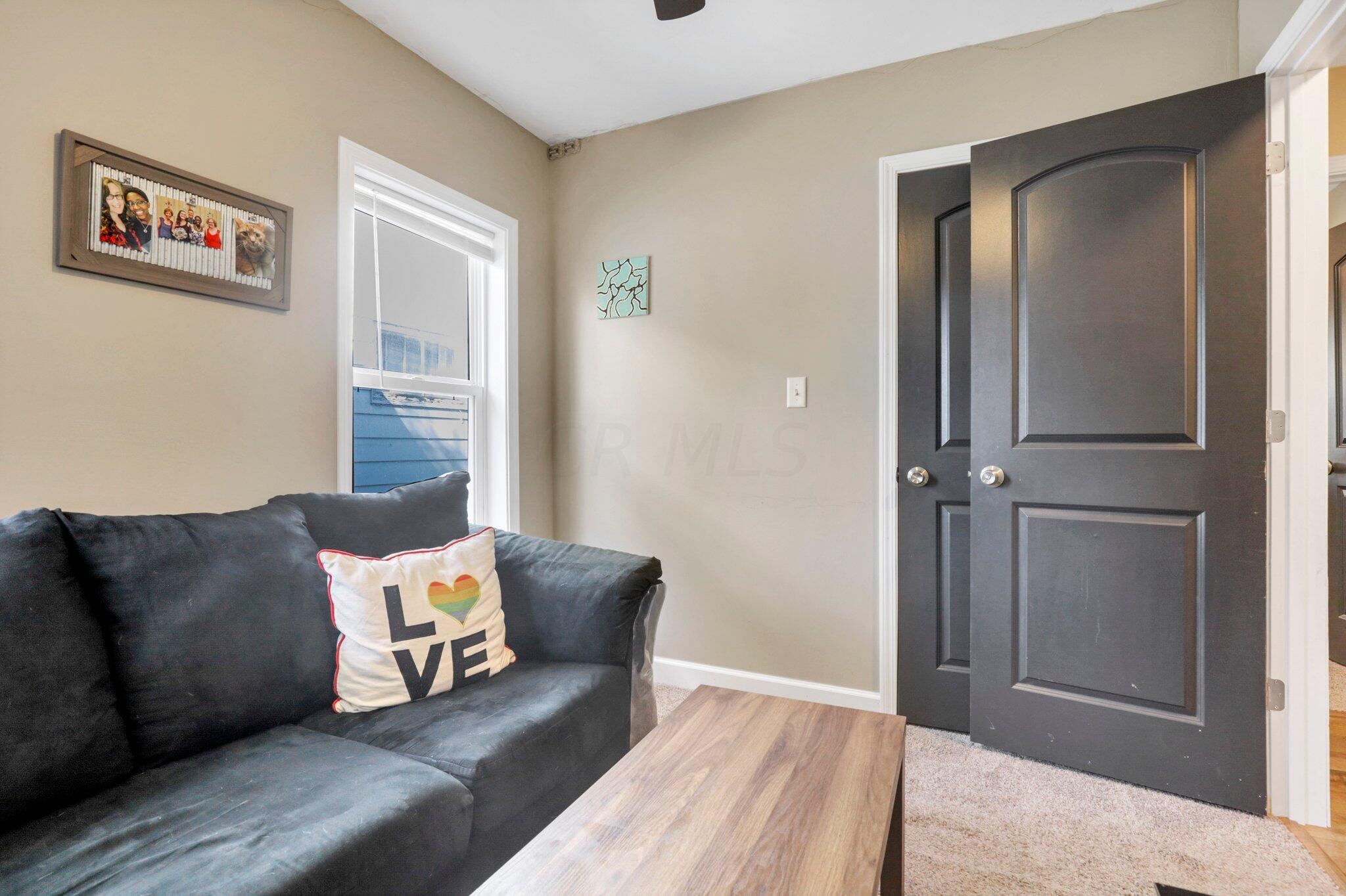 1305 Lockbourne Road Columbus, OH 43206 - Photo 16 of 26 It's wittle but it has a nice closet.