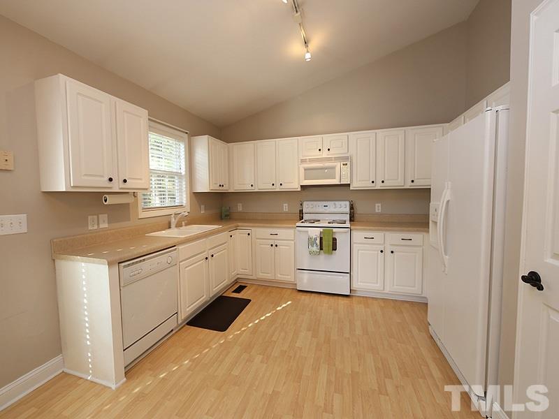 1208 Torredge Road Durham, NC 27712 - Photo 4 of 15