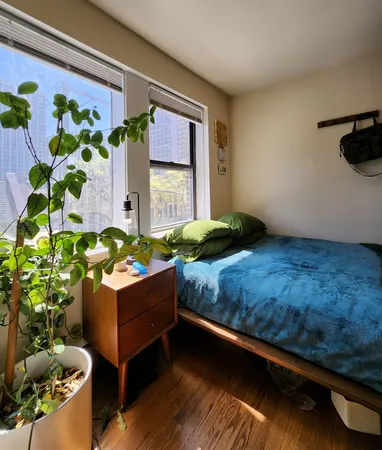 $1,800 | 1504 North Dearborn Parkway, Unit 306, Chicago, IL 60610